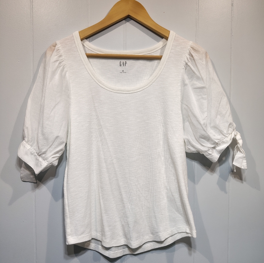 GAP White Puff Sleeve Tie Top Medium Scoop‎ Neck Cotton Blend Blouse